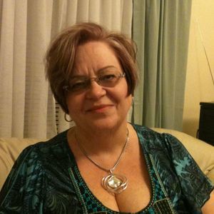 Meet your Posher, Clara